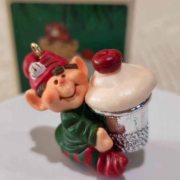 1983 Hallmark Keepsake Ornament Thimble Elf #6 Ice Cream Holiday Christmas NIB - Picture 1 of 11